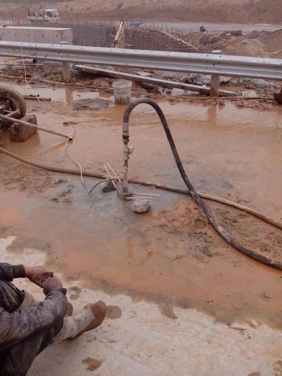 东海路基压密注浆