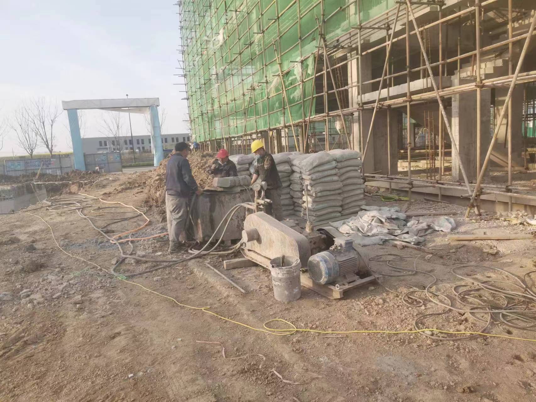 东海别墅下沉注浆